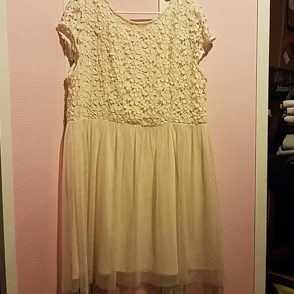 Deb ivory cream dress with tulle skirt